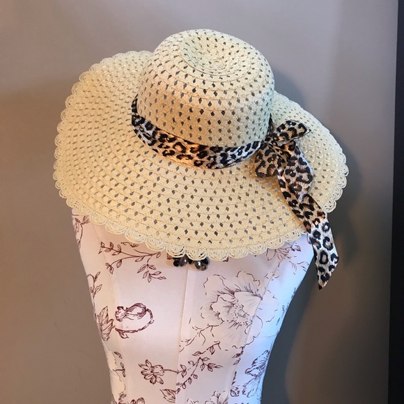 Leopard Rim hat - Picture 2 of 7